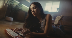 Olivia Rodrigo - Drivers License
