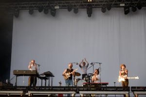 Parcels Cabaret Vert