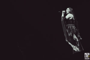 evanescence accor arena