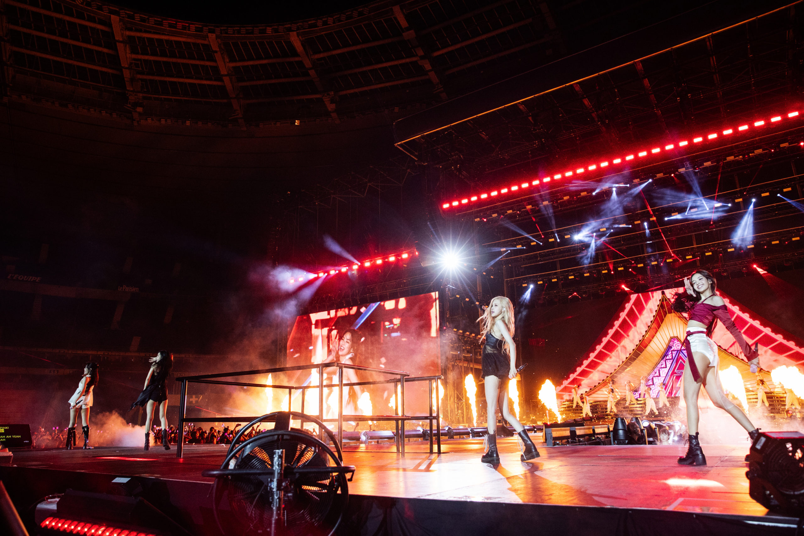 Lisa, Jennie, Rosé, Jisoo, Blackpink au Stade De France