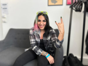 Interview Eva Marie de Eva Under Fire