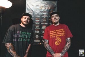 Ben Barlow et Matt Powles de Neck Deep au Hellfest