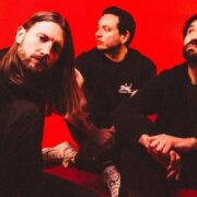 Dinosaur-Pile-Up de retour avec un nouveau single