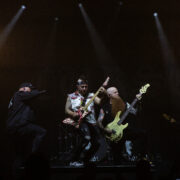 Atreyu à la Machine du Moulin Rouge