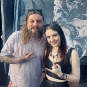 Jennifer Haben et Chris Hermsdörfer de Beyond the Black au Hellfest