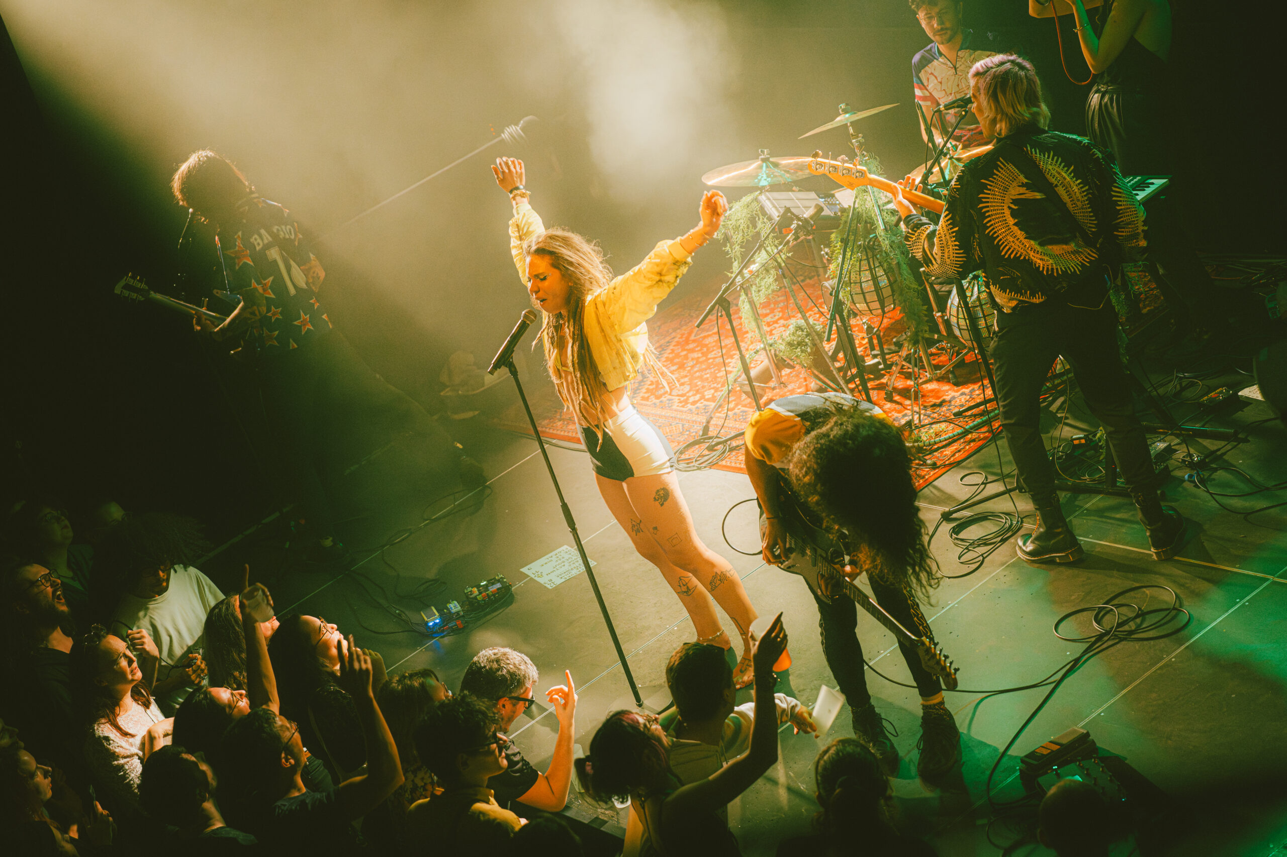 Spore en concert au Bateau Ivre, à Tours.