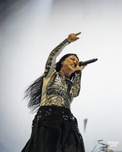 evanescence accor arena