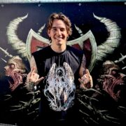 Andy Glass de We Came As Romans